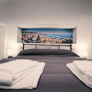 Almat Domus Apartamento