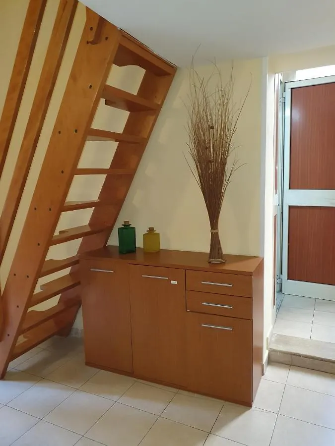 Apartamento Case Mortelle Nápoles Italia